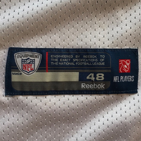 Green Bay Packers Clay Matthews Football Jersey - Picture 3 of 6